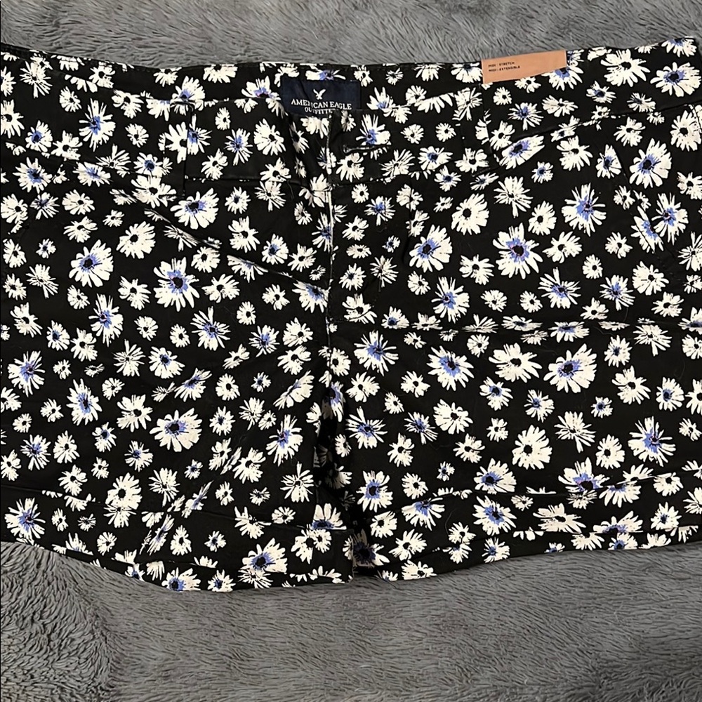 American Eagle Outfitters Black Floral Jean Shorts
